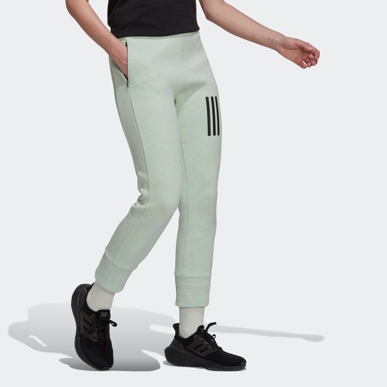 date pair border adidas Pantaloni trening dama adidas Mission Victory Slim-Fit High-Waist <  Imbracaminte - sale | INTERSPORT
