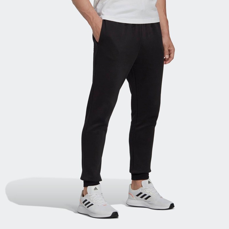 Pantaloni trening barbati adidas Essentials Fleece Regular Tapered 