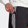 Pantaloni scurti barbati Aeroready Essentials Chelsea 3-Stripes